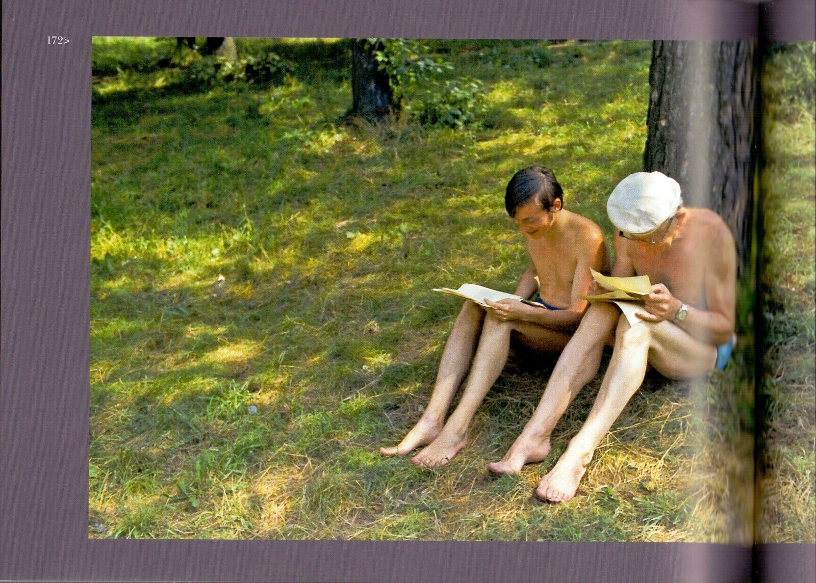 10966.Book with chess color photos: President Photographer's Memoirs. Coated paper