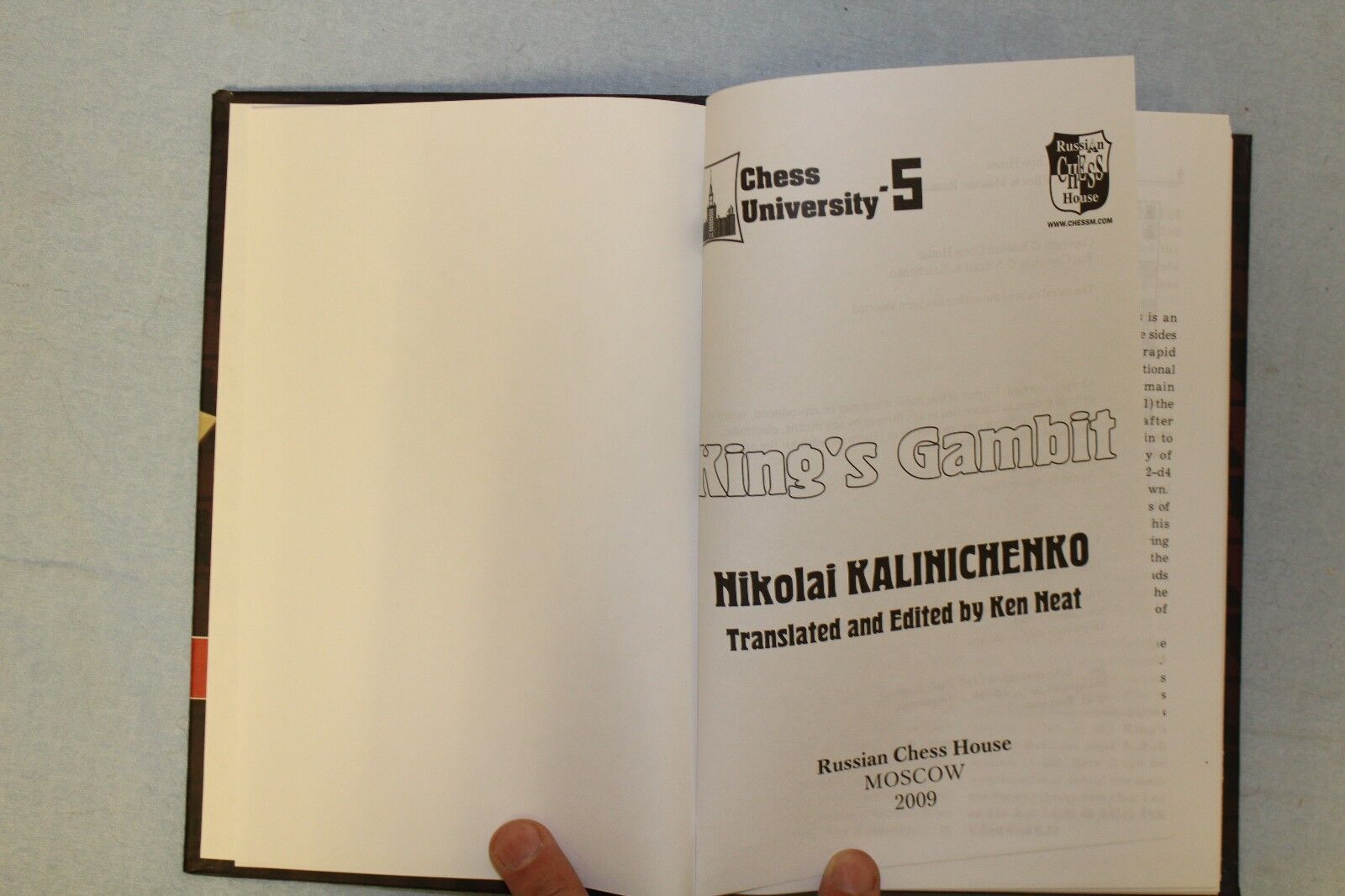 11098.Chess Book: Nikolai Kalinichenko. Kings gambit. 2009