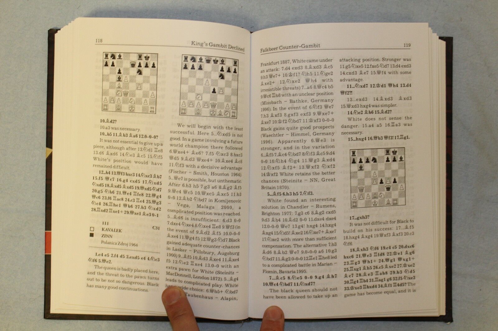 11098.Chess Book: Nikolai Kalinichenko. Kings gambit. 2009