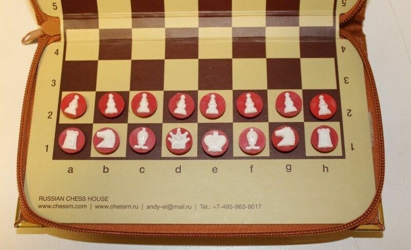11362.Magnetic Pocket Traveling Chess Set. Chessm.com. Faux leather case