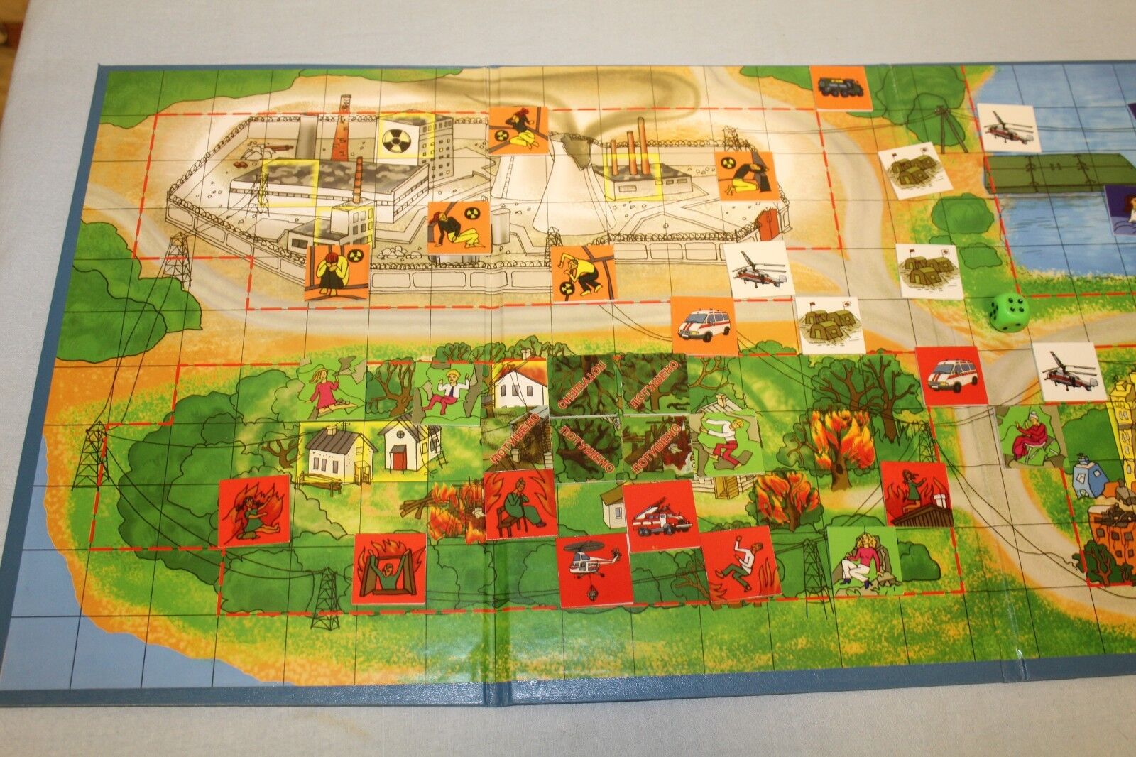 11429.Russian Board Game: I am a Rescuer. For children 9 years and older